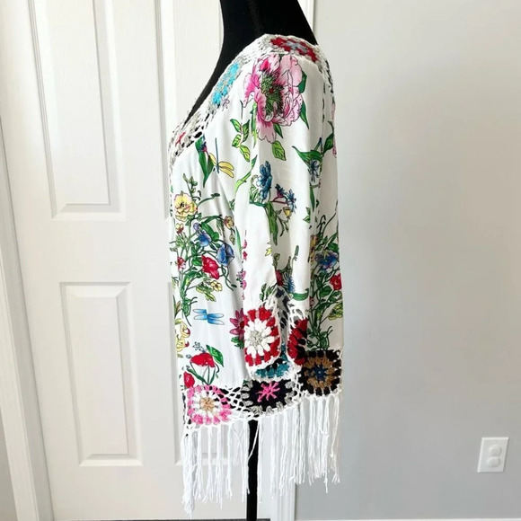 V Neck Kaftan Ruffle Sleeve Crochet Trim Bohemian Top With Fringe - Picture 2 of 13